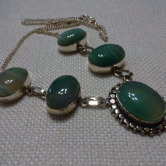 Beautiful GREEN BOTSWANA AGATE Handmade Sterling Necklace Size 20" 812B - Picture 3 of 3